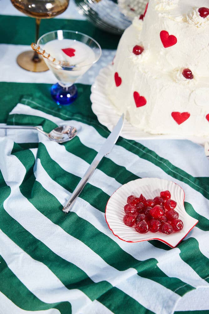 BYON Design Table Cloth Love (100% Organic Cotton)