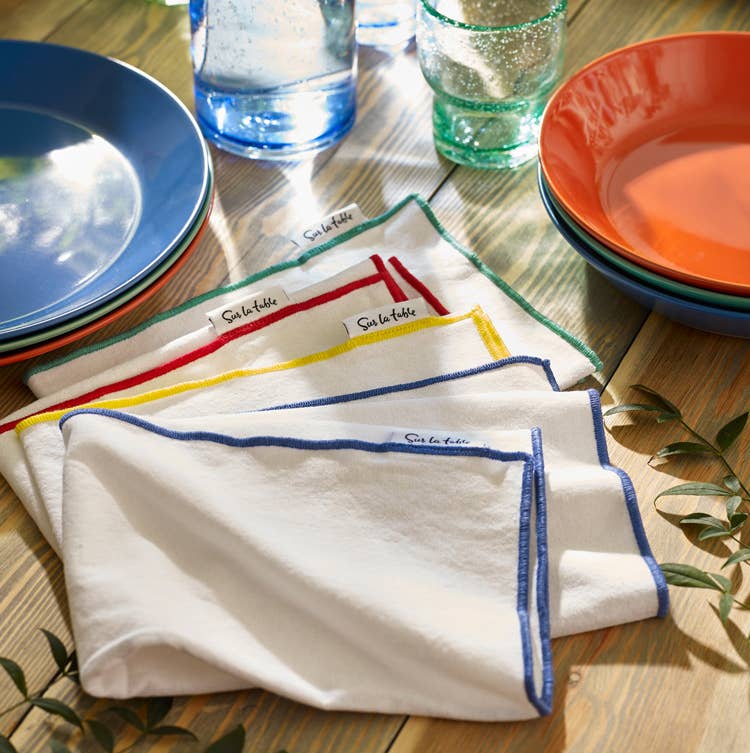 Colour Trimmed Napkins